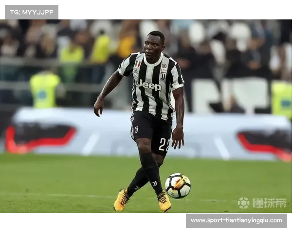 那不勒斯边路强袭战术鲜明，斯皮纳佐拉复出增强左路