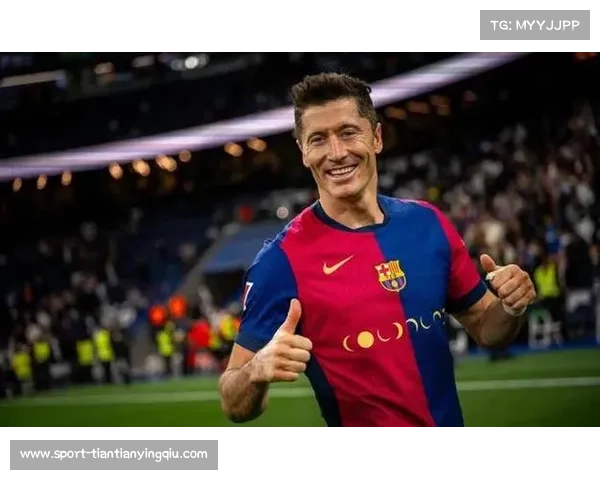 斯基拉:芝加哥火焰向莱万开出两年合同,球员收到多份报价 斯基拉:芝加哥火焰向莱万开出两年合同,球员收到多份报价