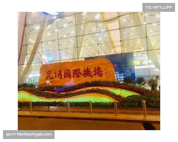 镜头捕捉：亚特兰大小球迷在看到球队进球后喜极而泣